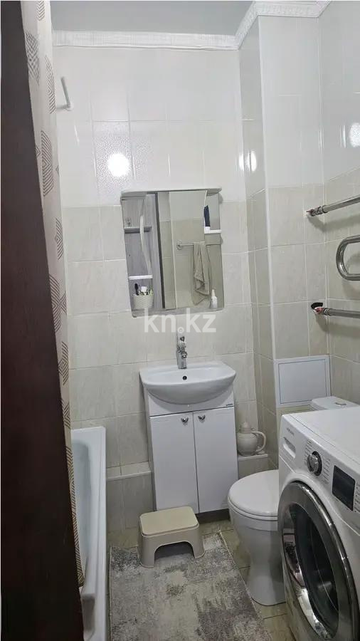 Продажа 2-комнатной квартиры, 60.8 м², ул. Нажимеденова, дом  37 в Астане - фото 6