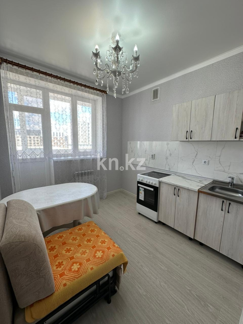 Аренда 1-комнатной квартиры, 37 м² - Аренда квартир помесячно в Казахстане - страница 3 фото 1 из 12