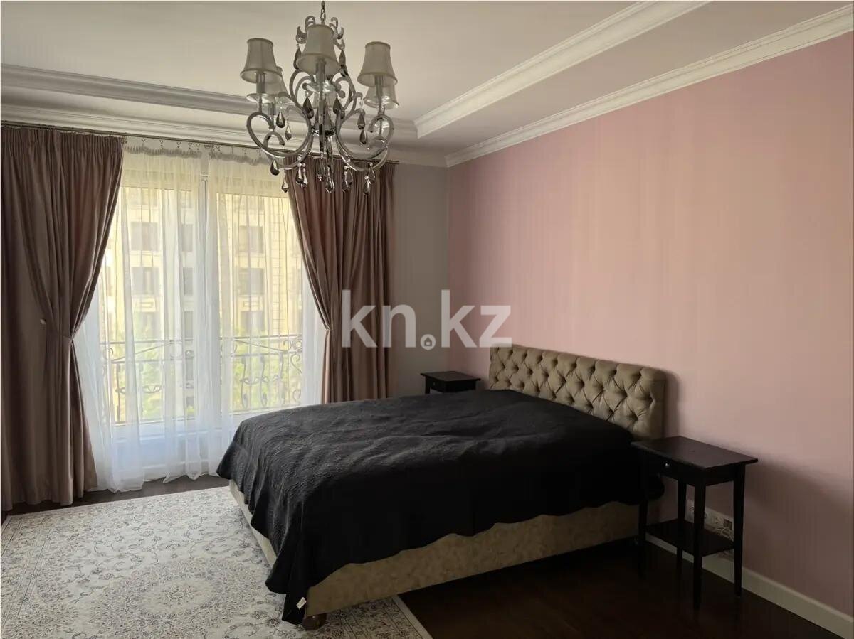 Продажа 3-комнатной квартиры, 130.6 м² в Алматы - фото 2