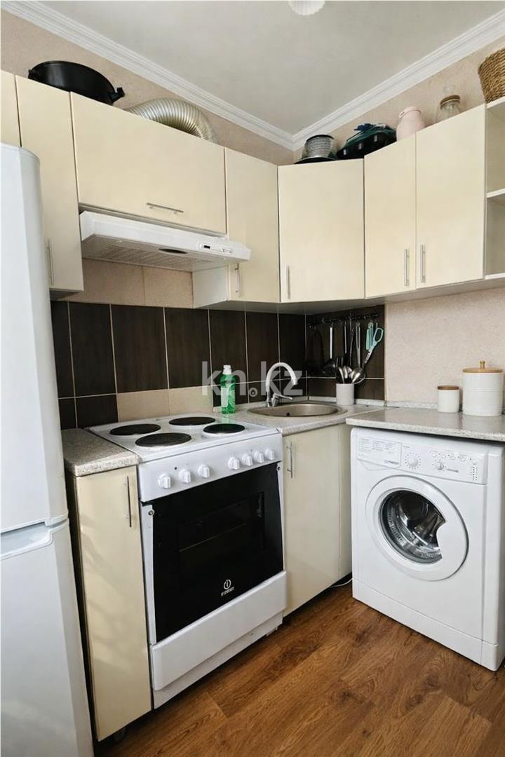 Продажа 2-комнатной квартиры, 46 м² - Продажа жилой и коммерческой недвижимости в Караганде фото 2 из 4