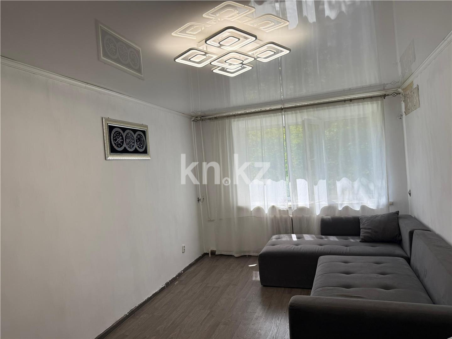 Продажа 3-комнатной квартиры, 64 м², ул. Пичугина - Продажа квартир в Караганде фото 1 из 9