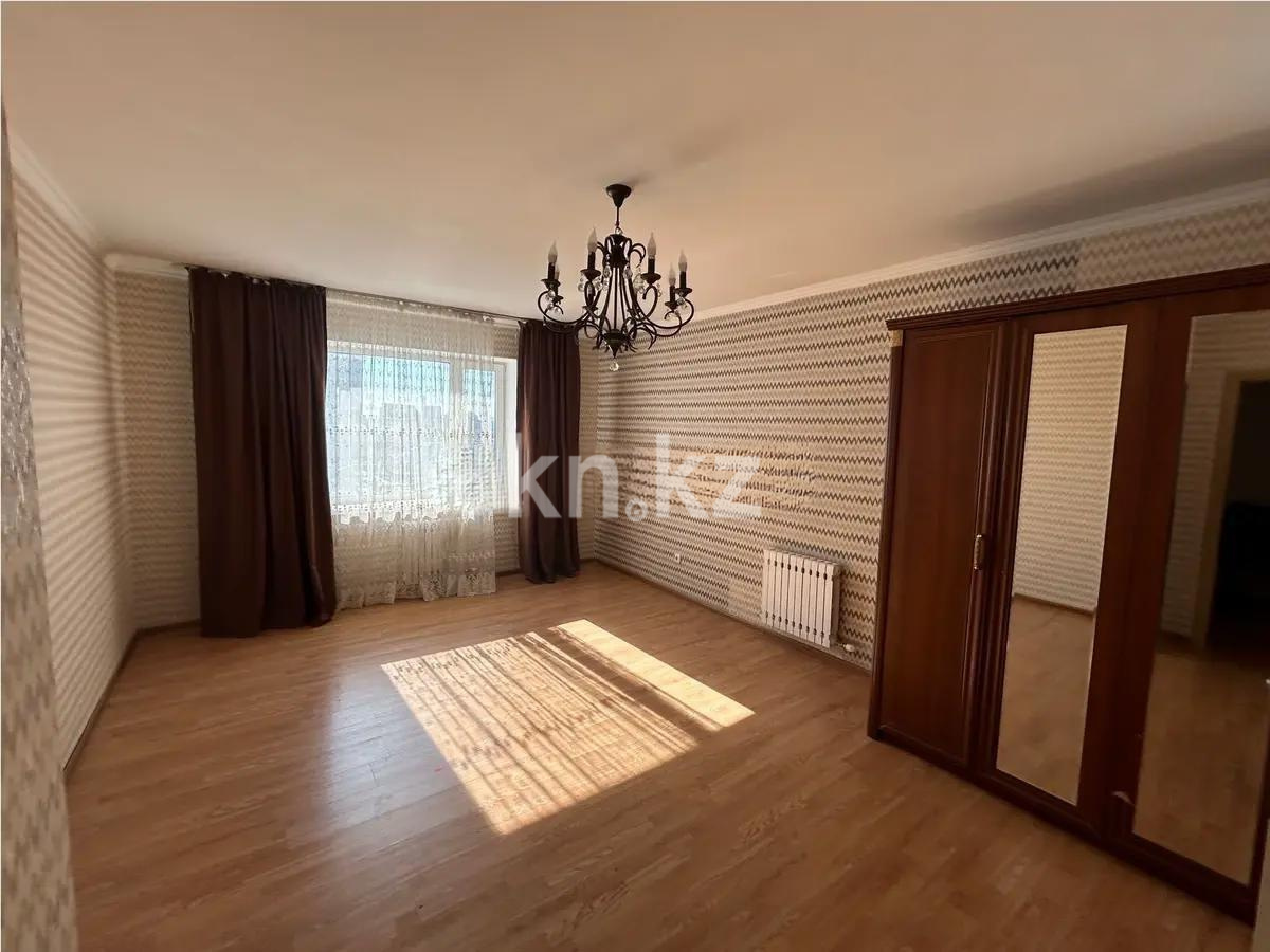 Продажа 2-комнатной квартиры, 75 м², пр. Кошкарбаева, дом  56 в Астане