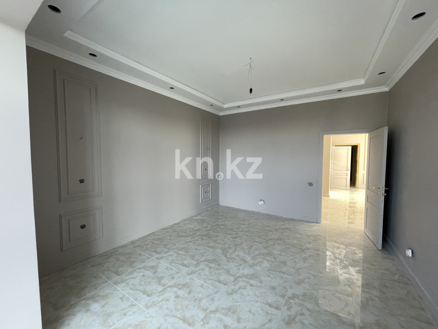 Продажа 4-комнатной квартиры, 142 м², ул. Желтоксан, дом  2/1 в Астане - фото 26