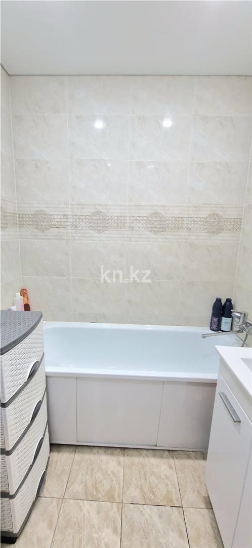 Продажа 1-комнатной квартиры, 42 м², мкр-н Голубые Пруды - Продажа квартир в Караганде фото 10 из 15