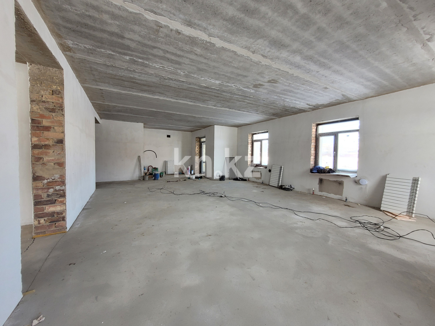 Продажа , 302 м², пр. Республики - Продажа офисных и торговых помещений в Караганде с фото фото 3 из 5