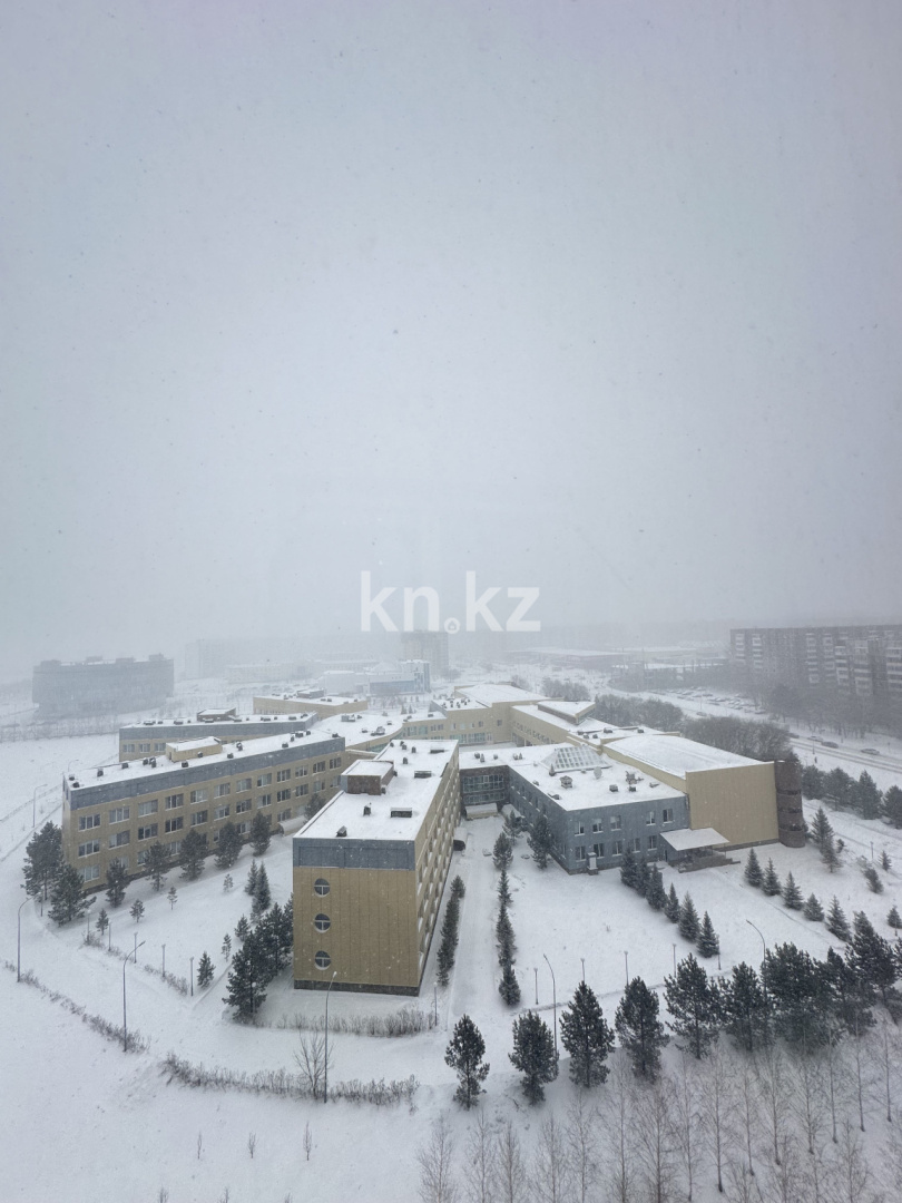 Аренда 3-комнатной квартиры, 117 м², пр. Шахтеров, дом  60 - Аренда  трехкомнатных квартир помесячно в Караганде фото 19 из 40