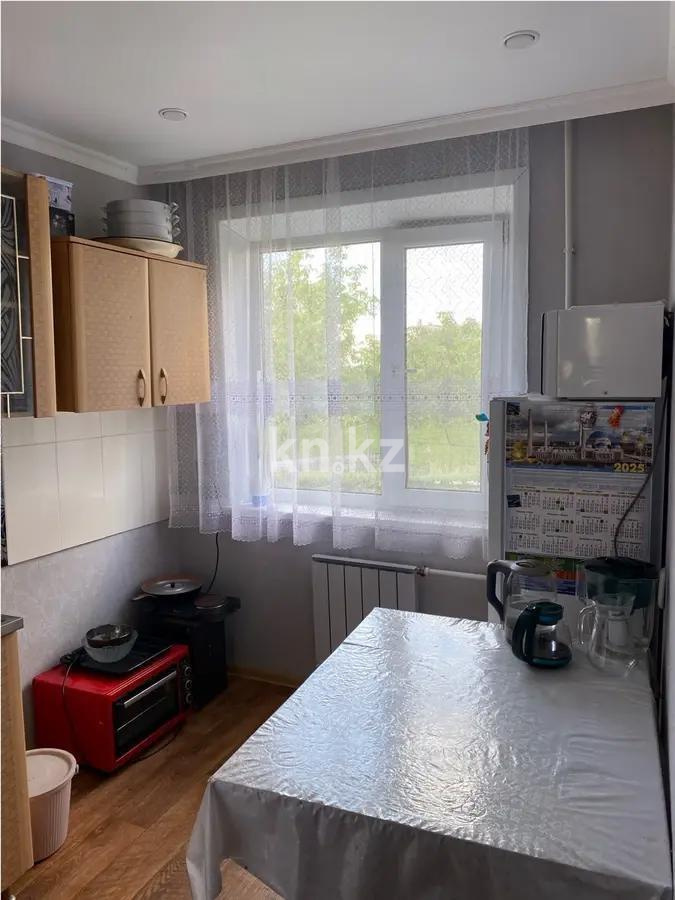 Продажа 3-комнатной квартиры, 62 м², мкр-н 16, дом  19 в Караганде - фото 4
