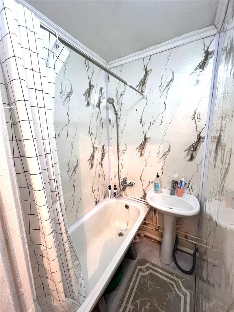 Продажа 1-комнатной квартиры, 30 м², ул. Язева - Продажа  однокомнатных квартир в Караганде с фото фото 5 из 7