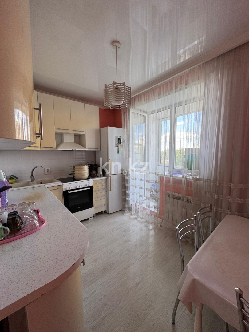 Продажа 2-комнатной квартиры, 56 м², ул. Сарыарка, дом  6 - Продажа  двухкомнатных квартир в Караганде фото 9 из 12