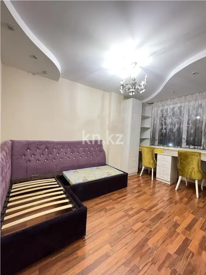 Продажа 3-комнатной квартиры, 82 м², ул. Сатпаева, дом  23 в Астане - фото 2