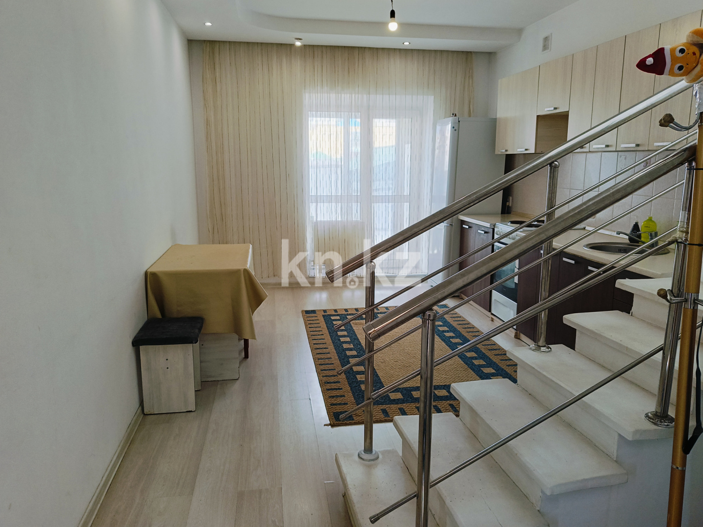 Аренда 2-комнатной квартиры, 70 м², пер. Нурлы, дом  2 - ул. Сатпаева - Аренда квартир помесячно в Астане фото 1 из 16