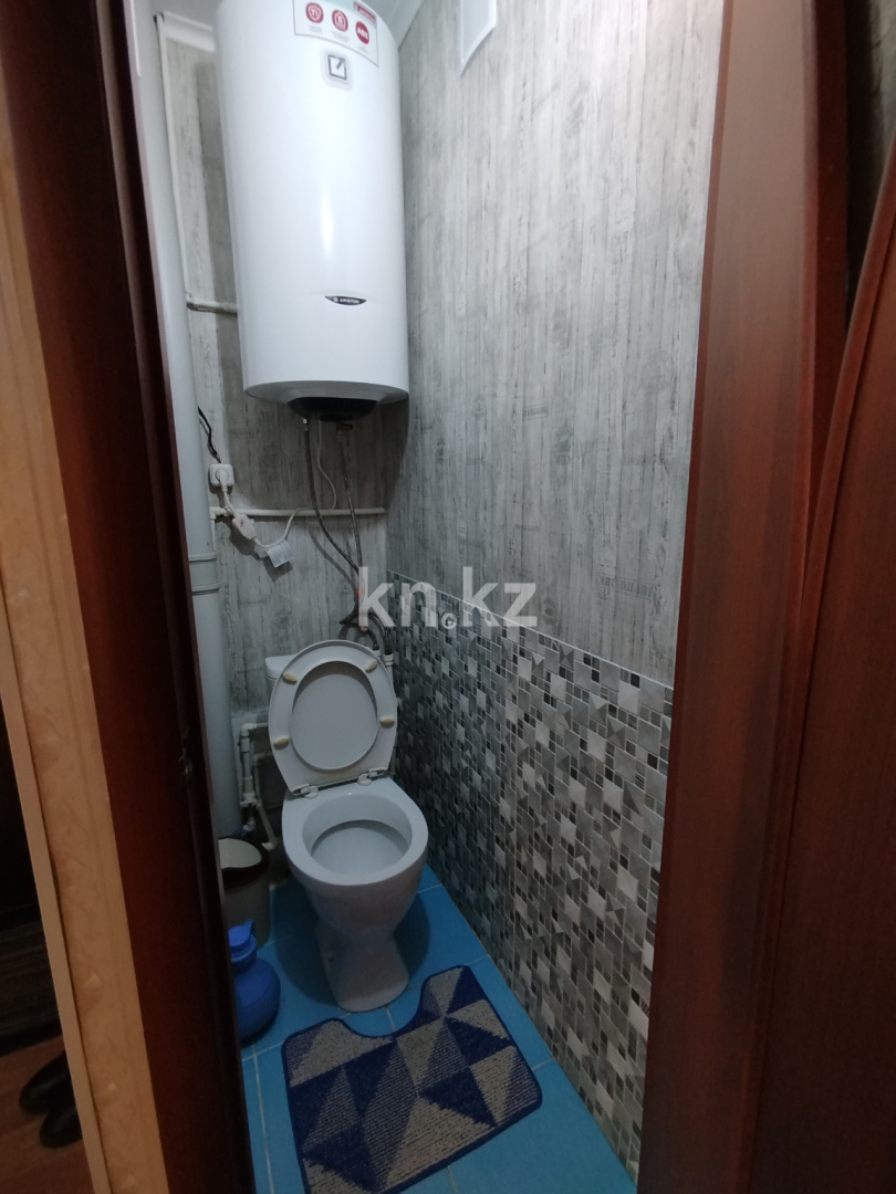 Продажа 3-комнатной квартиры, 62 м², 15 мкр., дом  18 - Продажа квартир в Караганде фото 4 из 9