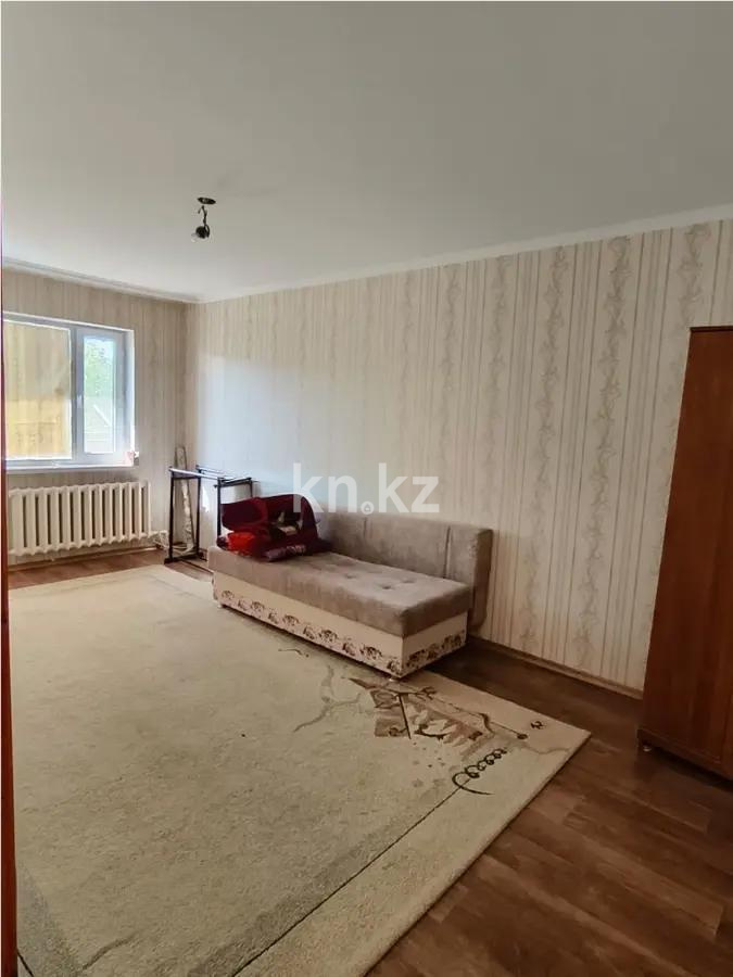 Продажа 1-комнатной квартиры, 30 м², пр. Республики, дом  20 - Продажа  однокомнатных квартир в Караганде с фото фото 1 из 4