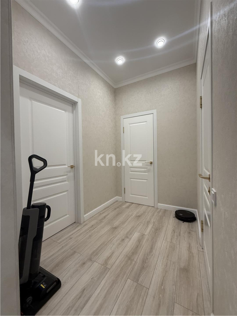 Продажа 2-комнатной квартиры, 50 м² - Продажа квартир в Караганде на Юго-Востоке - страница 10 фото 15 из 16