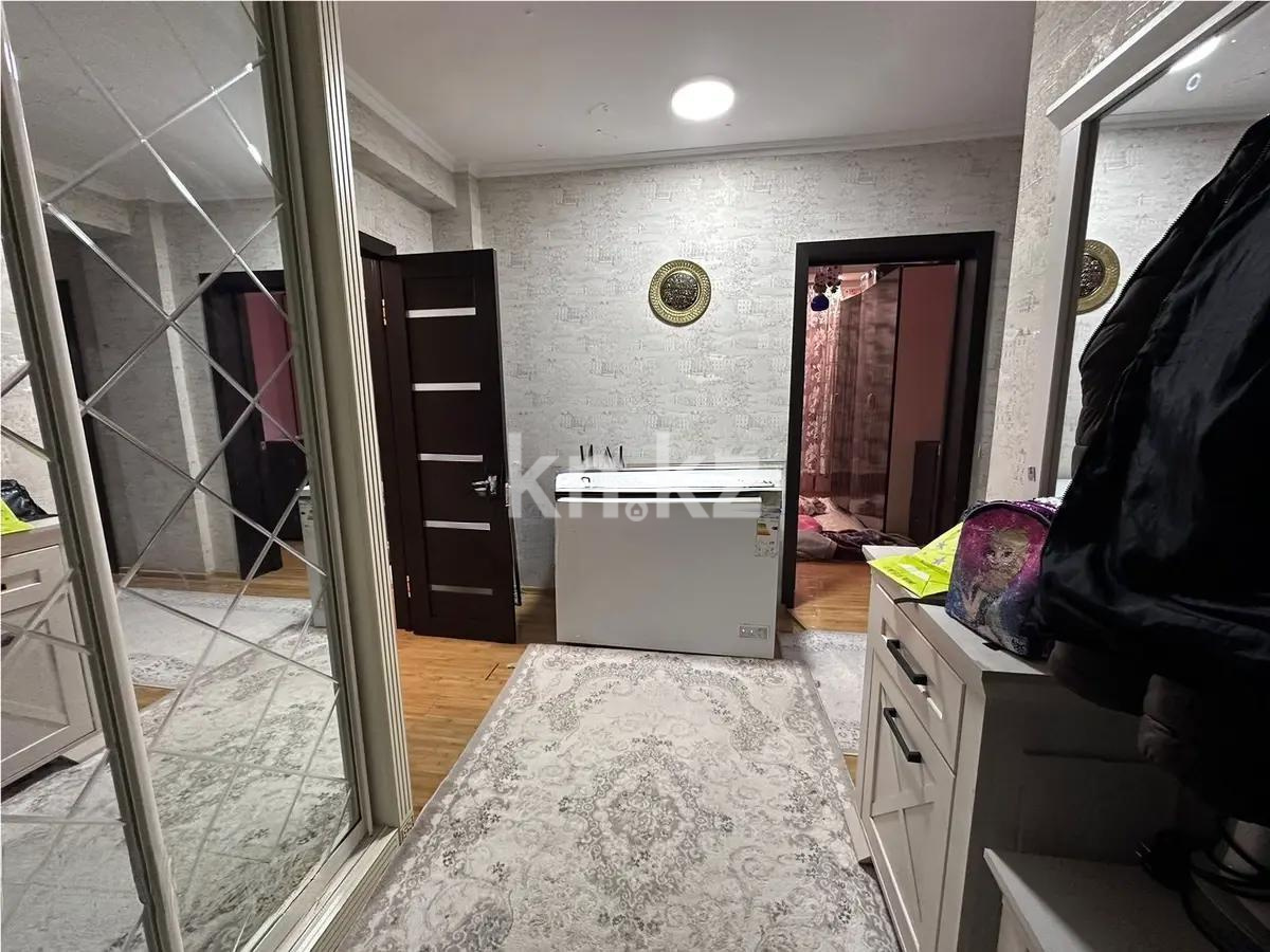 Продажа 3-комнатной квартиры, 105 м², ул. Торайгырова, дом  27 в Алматы - фото 8