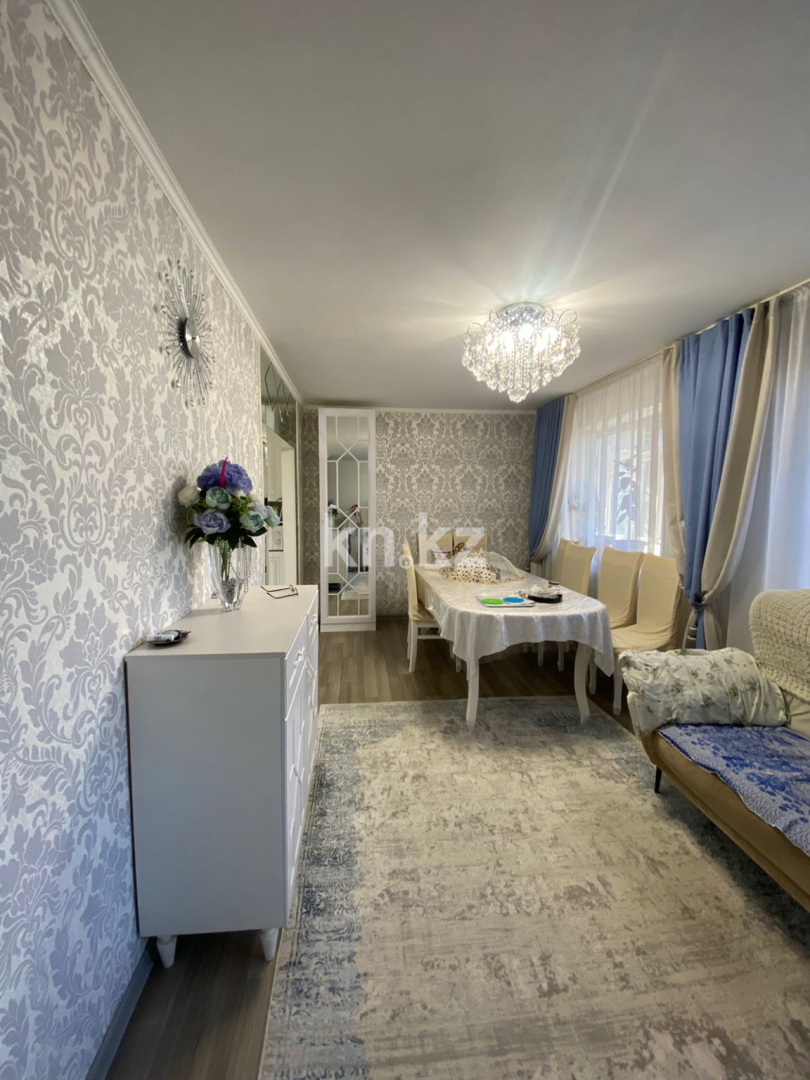 Продажа 4-комнатной квартиры, 76 м², ул. Муканова, дом  32 в Караганде - фото 2