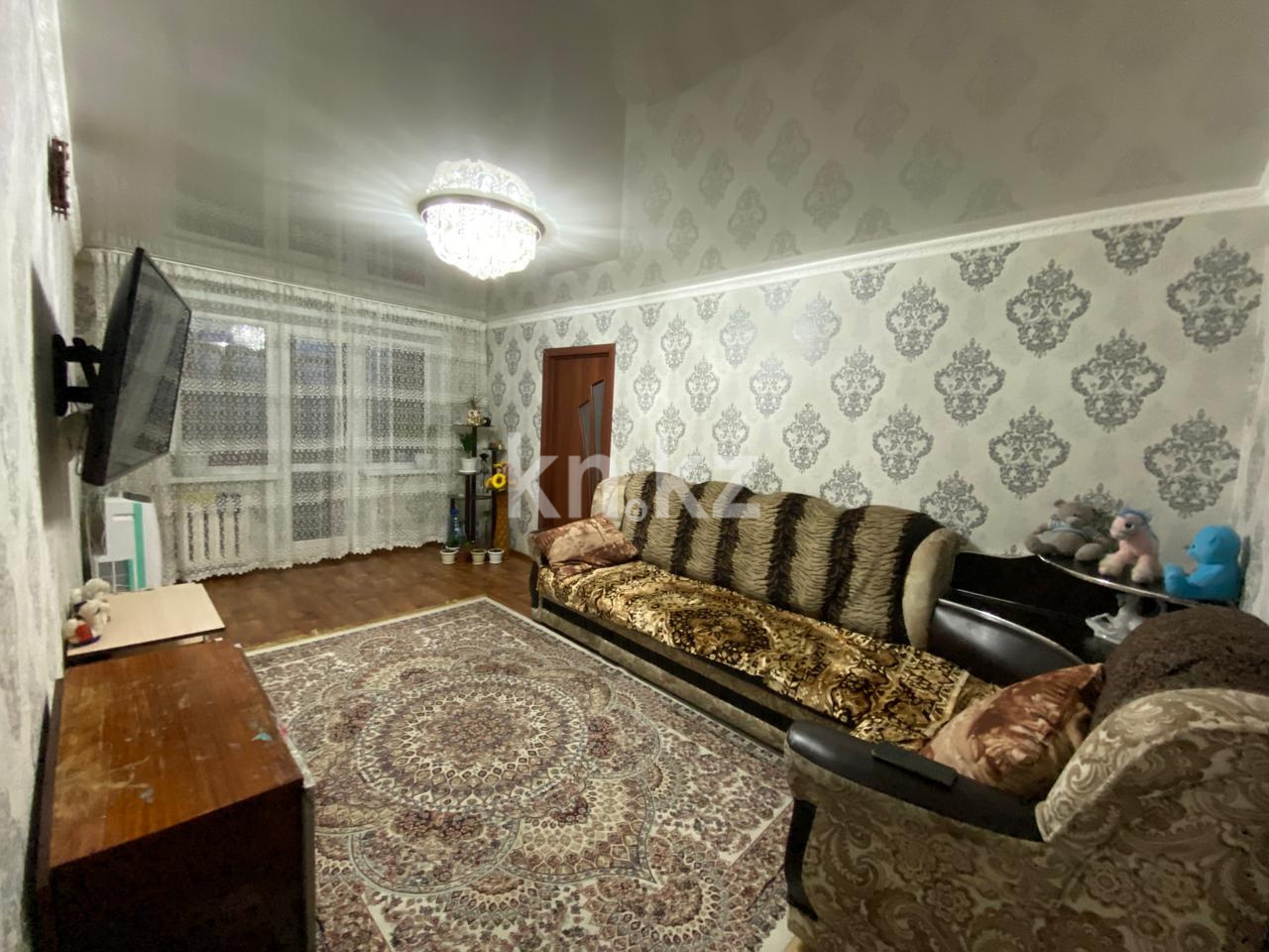 Продажа 3-комнатной квартиры, 56 м², мкр-н 12 - Продажа  трехкомнатных квартир в Караганде фото 1 из 9