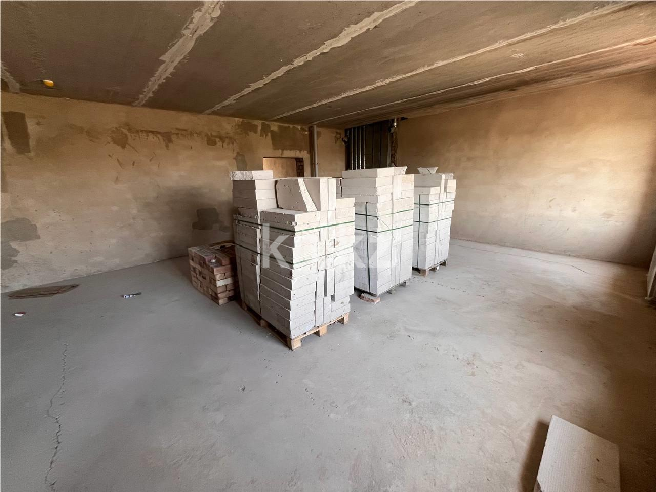 Продажа 3-комнатной квартиры, 90 м², ул. Муканова - Продажа  трехкомнатных квартир в Караганде с фото фото 8 из 31