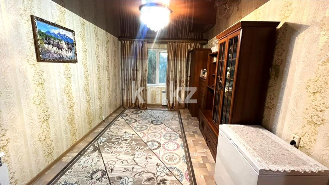 Продажа 3-комнатной квартиры, 61 м², ул. Абая - Продажа квартир в Темиртау фото 1 из 11