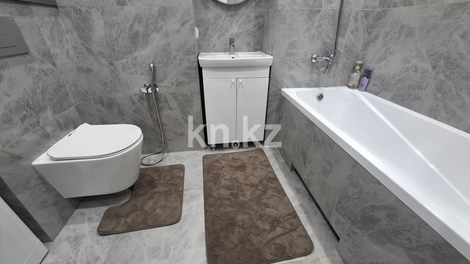 Аренда 2-комнатной квартиры, 51 м² - Аренда квартир помесячно в Караганде фото 10 из 17