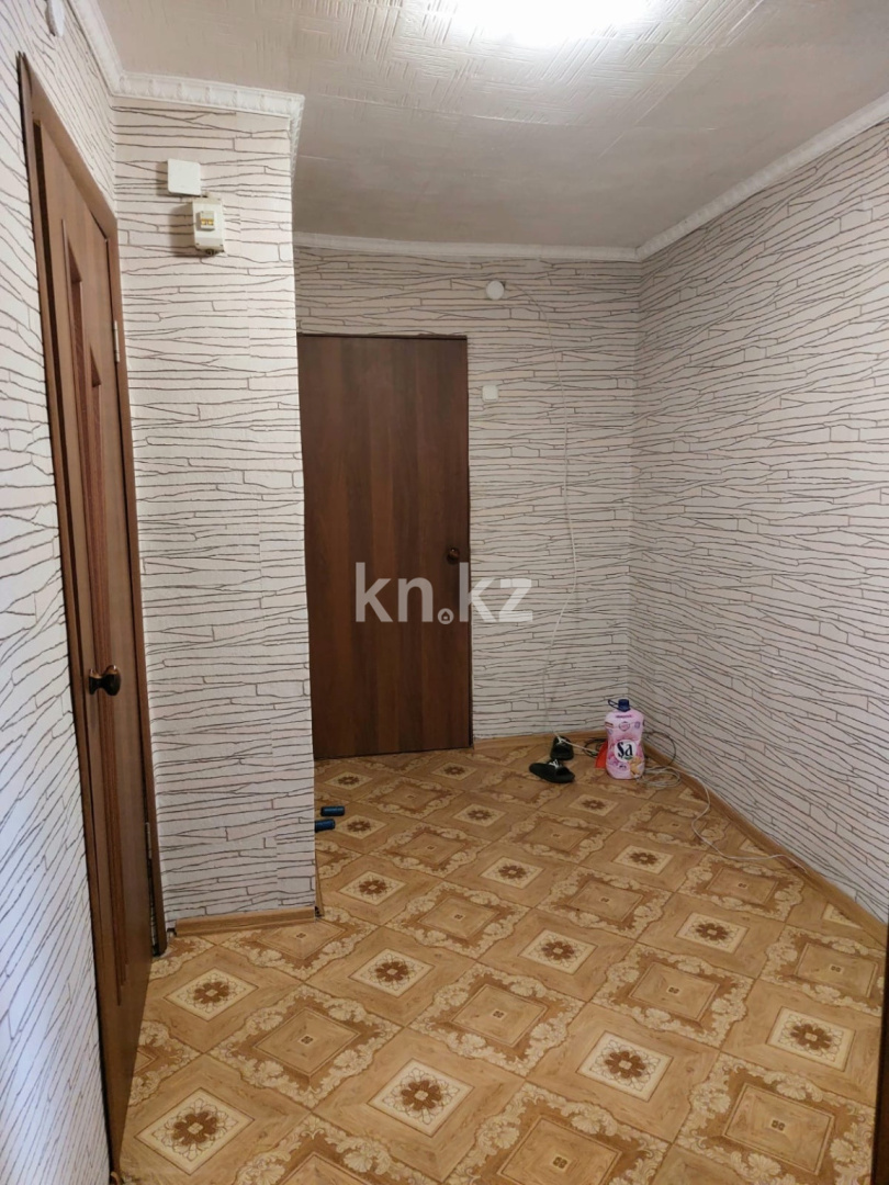 Продажа 2-комнатной квартиры, 54.1 м² в Шахтинске - фото 3