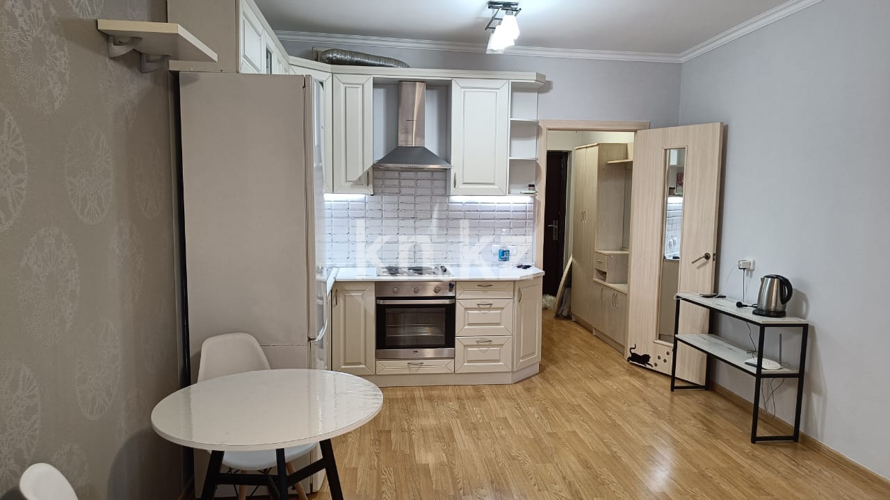 Аренда 2-комнатной квартиры, 50 м², ул. Азербаева, дом  47 - Аренда квартир помесячно в Казахстане фото 1 из 9