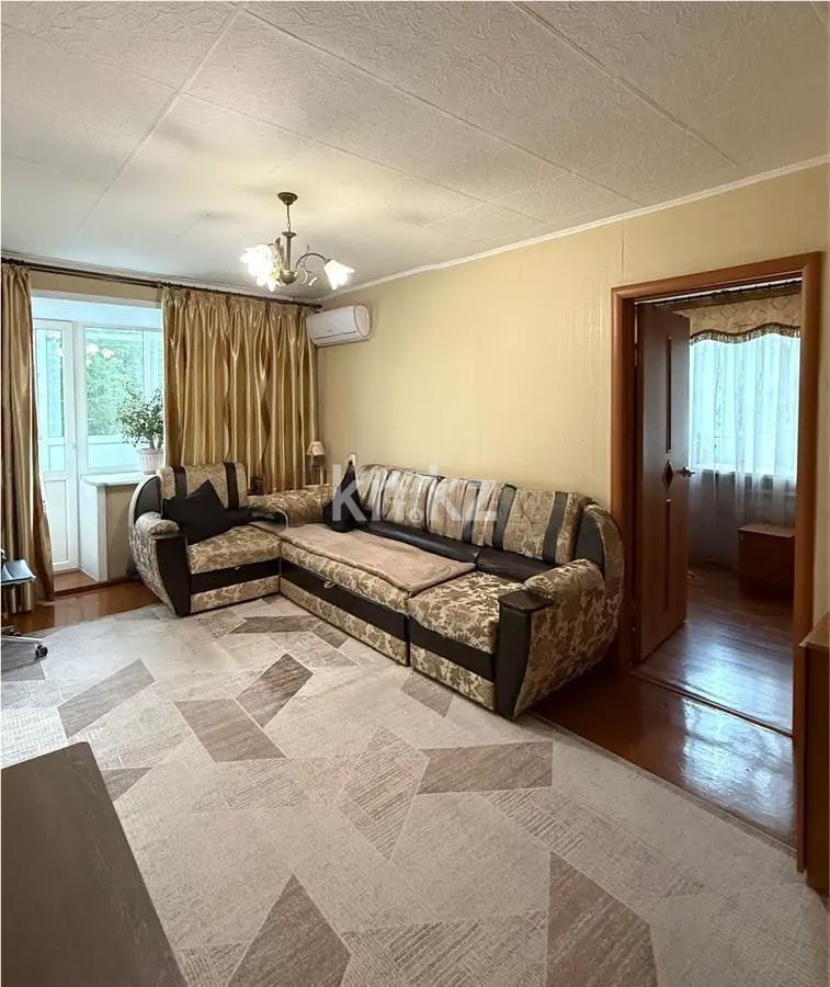Продажа 3-комнатной квартиры, 50 м², ул. Ермекова, дом  26 - Продажа квартир в Казахстане фото 1 из 6