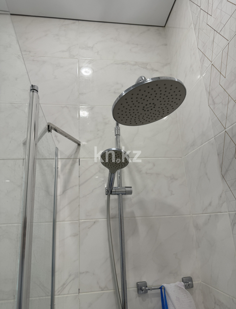 Продажа 3-комнатной квартиры, 87 м², пр. Шахтеров, дом  46/1 в Караганде - фото 17