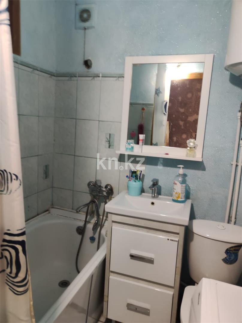 Продажа 1-комнатной квартиры, 31 м², мкр-н 23 - Продажа  однокомнатных квартир в Караганде с фото фото 6 из 9