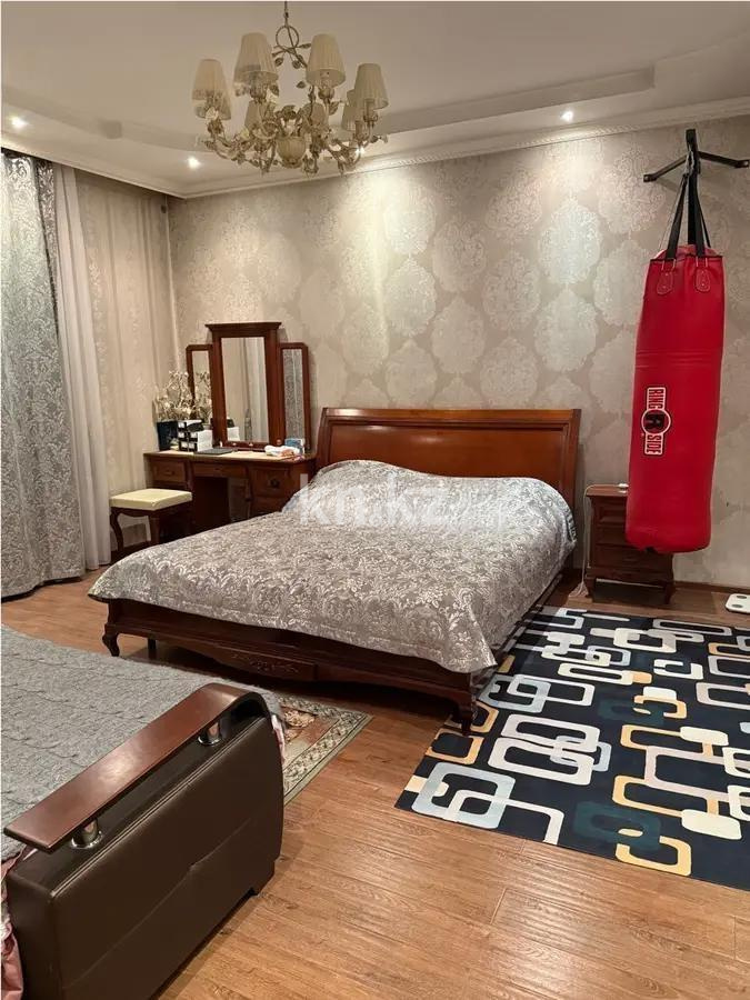 Продажа 3-комнатной квартиры, 98 м², пр. Абая, дом  150/230 в Алматы - фото 3