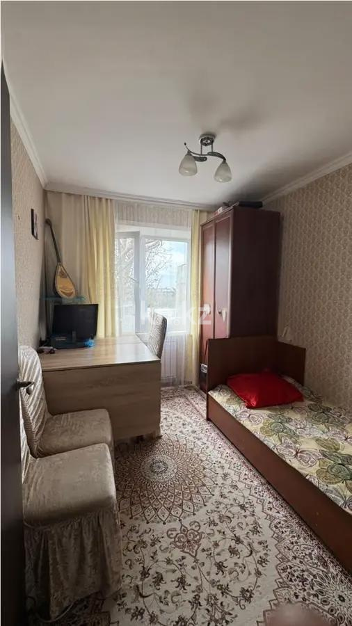 Продажа 4-комнатной квартиры, 63 м², пр. Строителей, дом  16 - Продажа  четырехкомнатных квартир в Караганде фото 4 из 8