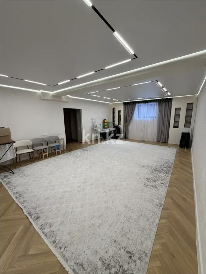 Продажа 7-комнатной квартиры, 270 м² - Продажа квартир в новостройках Алматы без посредников фото 1 из 5