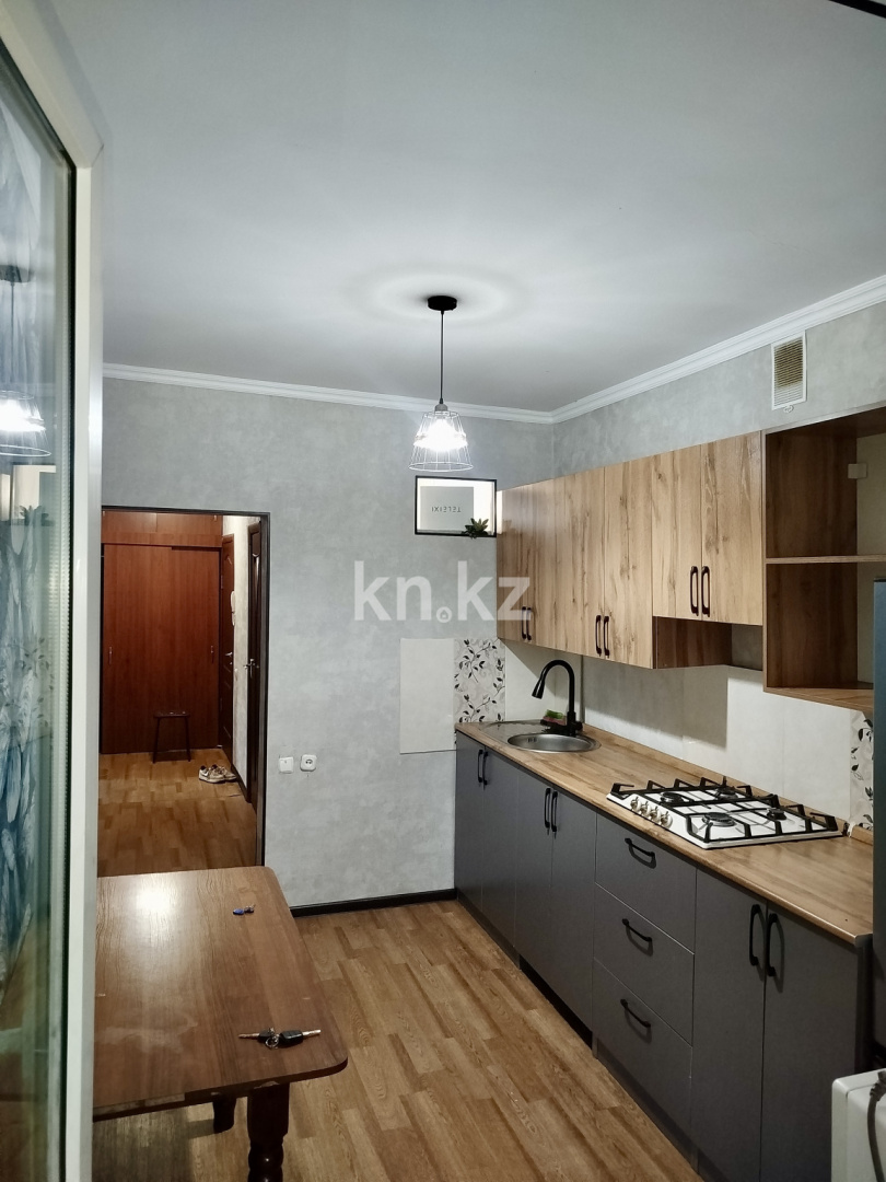 Продажа 2-комнатной квартиры, 40.5 м² - Продажа квартир в кирпичном доме в Алматы - страница 2 фото 4 из 14