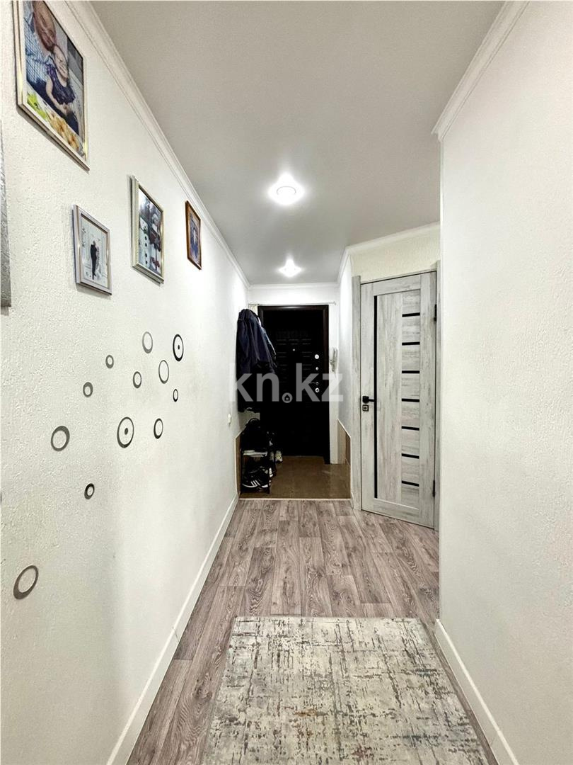 Продажа 3-комнатной квартиры, 50 м² - Продажа квартир в Караганде - страница 7 фото 12 из 14