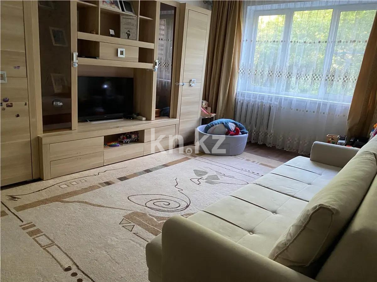 Продажа 3-комнатной квартиры, 64.8 м², мкр-н Айнабулак-2, дом  52 - Продажа квартир в Алматы фото 1 из 4