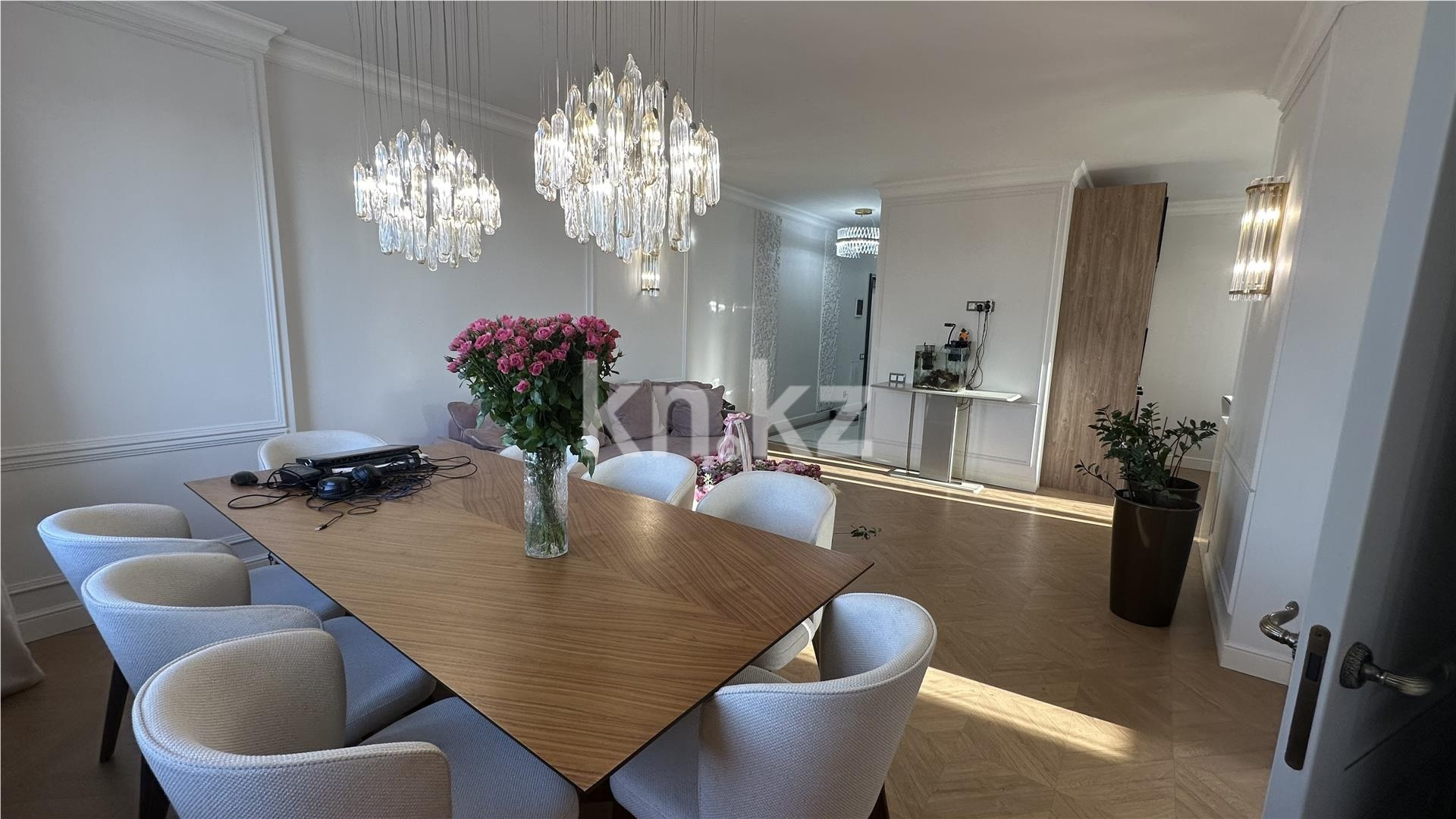 Продажа 4-комнатной квартиры, 100 м² - Продажа четырехкомнатных квартир от собственников в Казахстане - страница 22 фото 2 из 14