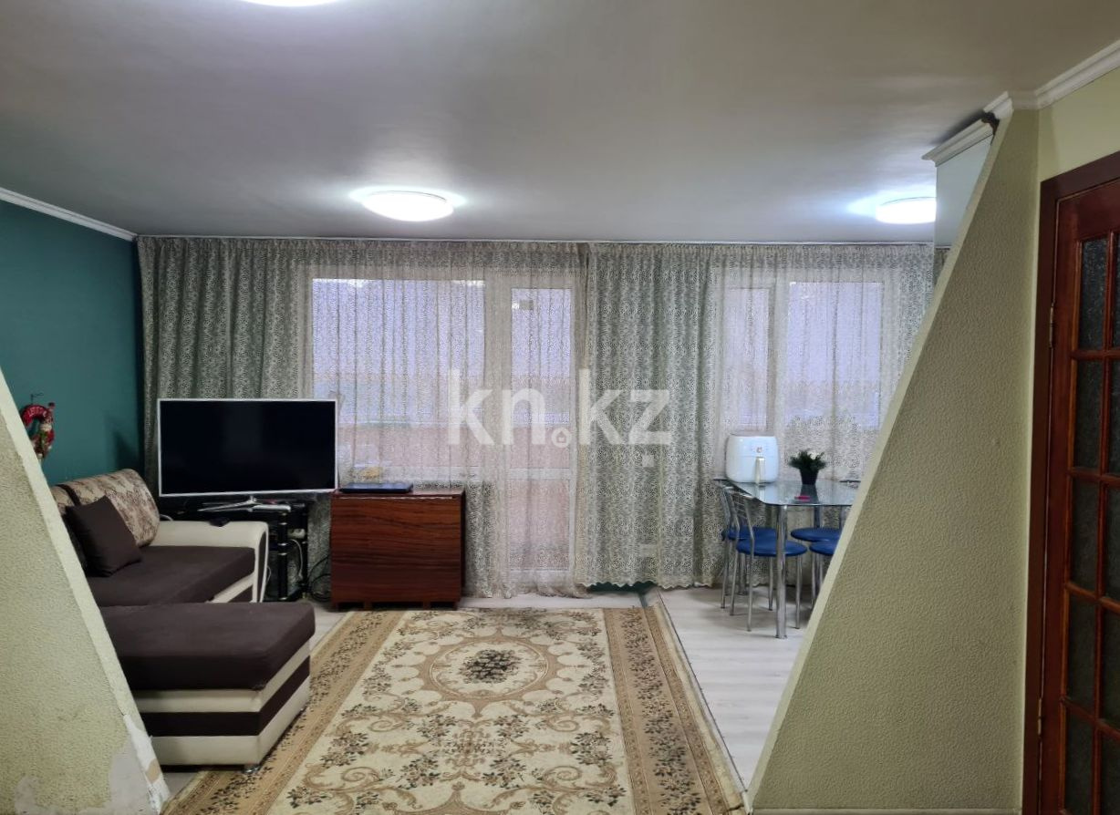 Продажа 3-комнатной квартиры, 63 м², ул. Бажова, дом  339/2 - Продажа и аренда недвижимости в Усть-Каменогорске фото 4 из 25