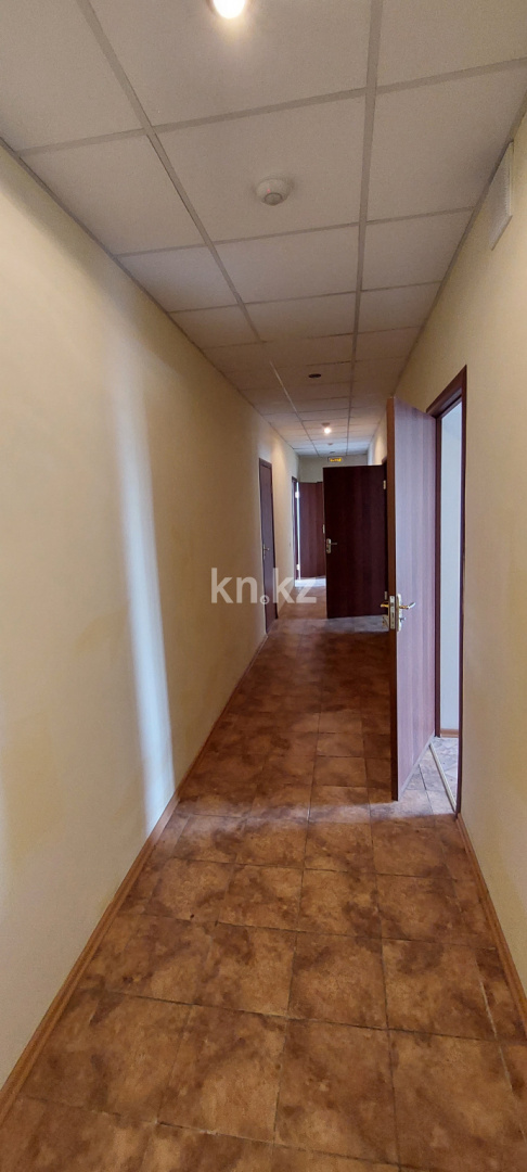 Продажа , 1393 м², ул. Бейбитшилик, дом  19 - Продажа действующего бизнеса в Астане с фото фото 21 из 28