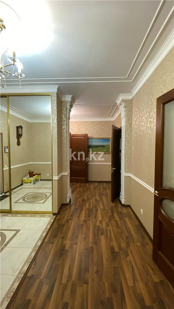 Продажа 4-комнатной квартиры, 164 м², пр. Кошкарбаева в Астане - фото 25
