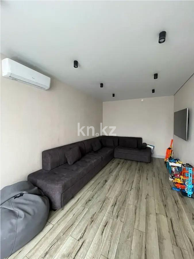 Продажа 4-комнатной квартиры, 110.4 м², ул. Сатпаева, дом  133/3 - Продажа квартир в Алматы без посредников с фото фото 1 из 5