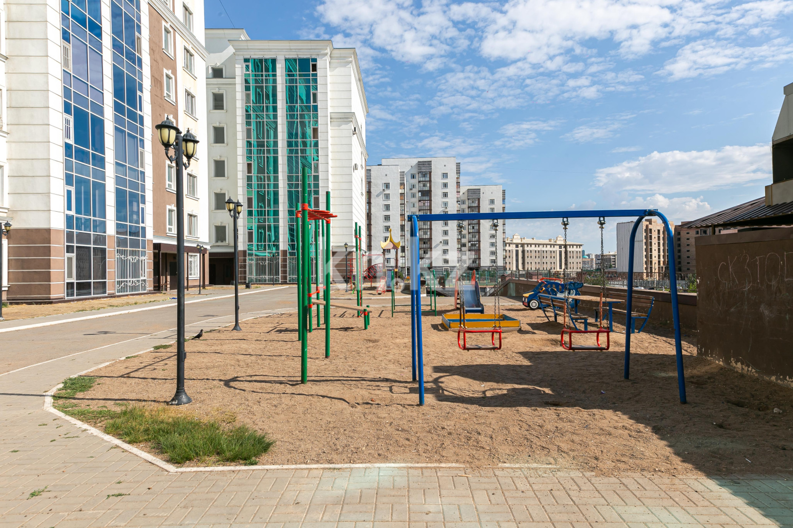 Продажа 2-комнатной квартиры, 108 м², ул. Айтеке би, дом  16 в Астане - фото 18