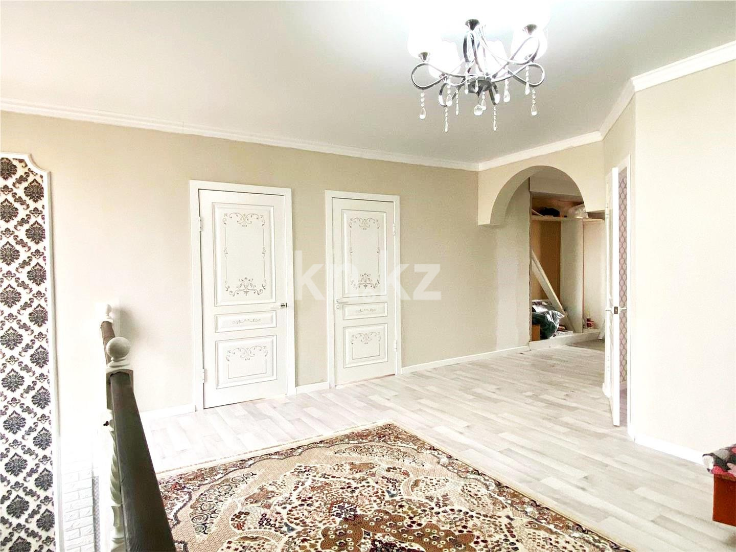 Продажа 5-комнатного дома, 220 м², ул. Мынбаева в Караганде - фото 8