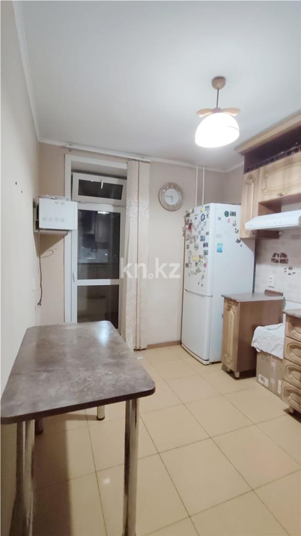 Продажа 3-комнатной квартиры, 62 м², 19 мкр. - Продажа квартир в Караганде фото 7 из 16