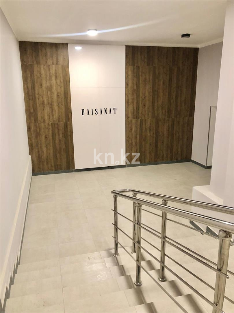 Продажа 4-комнатной квартиры, 129 м², ул. Ашимова - Продажа квартир в Караганде фото 4 из 21