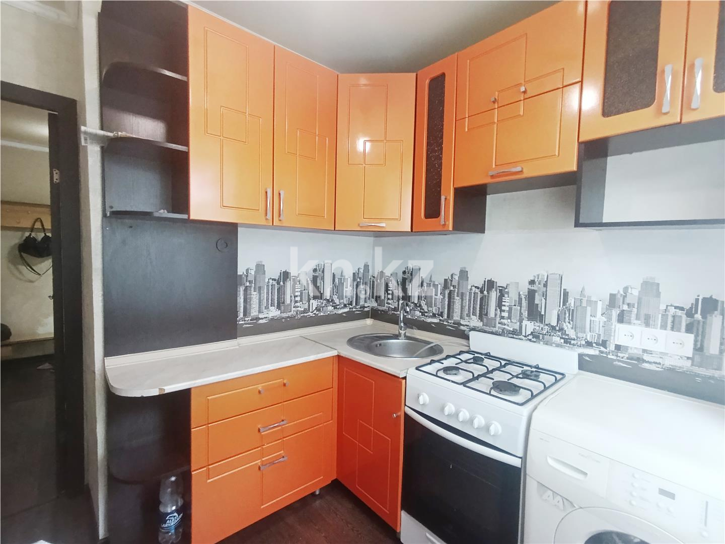 Продажа 2-комнатной квартиры, 44 м², мкр-н 12, дом  23 в Караганде - фото 2