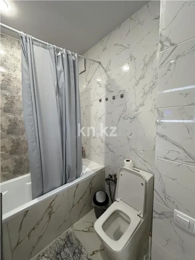 Продажа 3-комнатной квартиры, 70 м², мкр. Шугыла, дом  340/3 в Алматы - фото 6