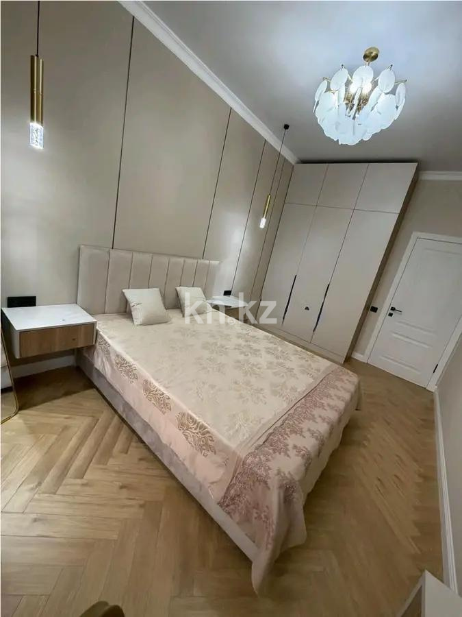 Продажа 3-комнатной квартиры, 90 м², ул. Халиуллина, дом  140/5 - Продажа квартир в Казахстане фото 1 из 5