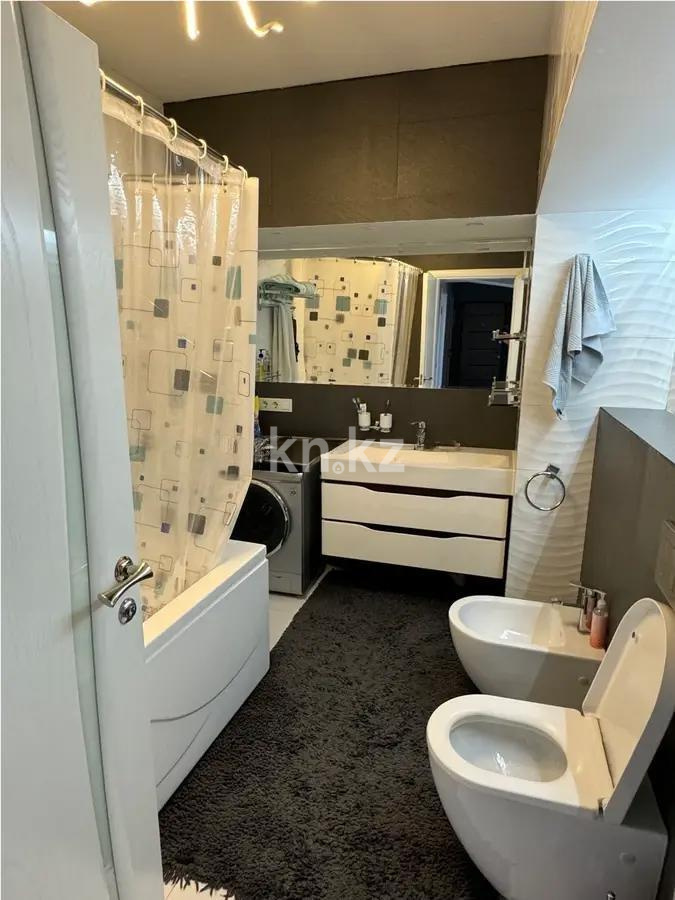 Продажа 3-комнатной квартиры, 100 м², пр. Достык, дом  46 в Алматы - фото 4