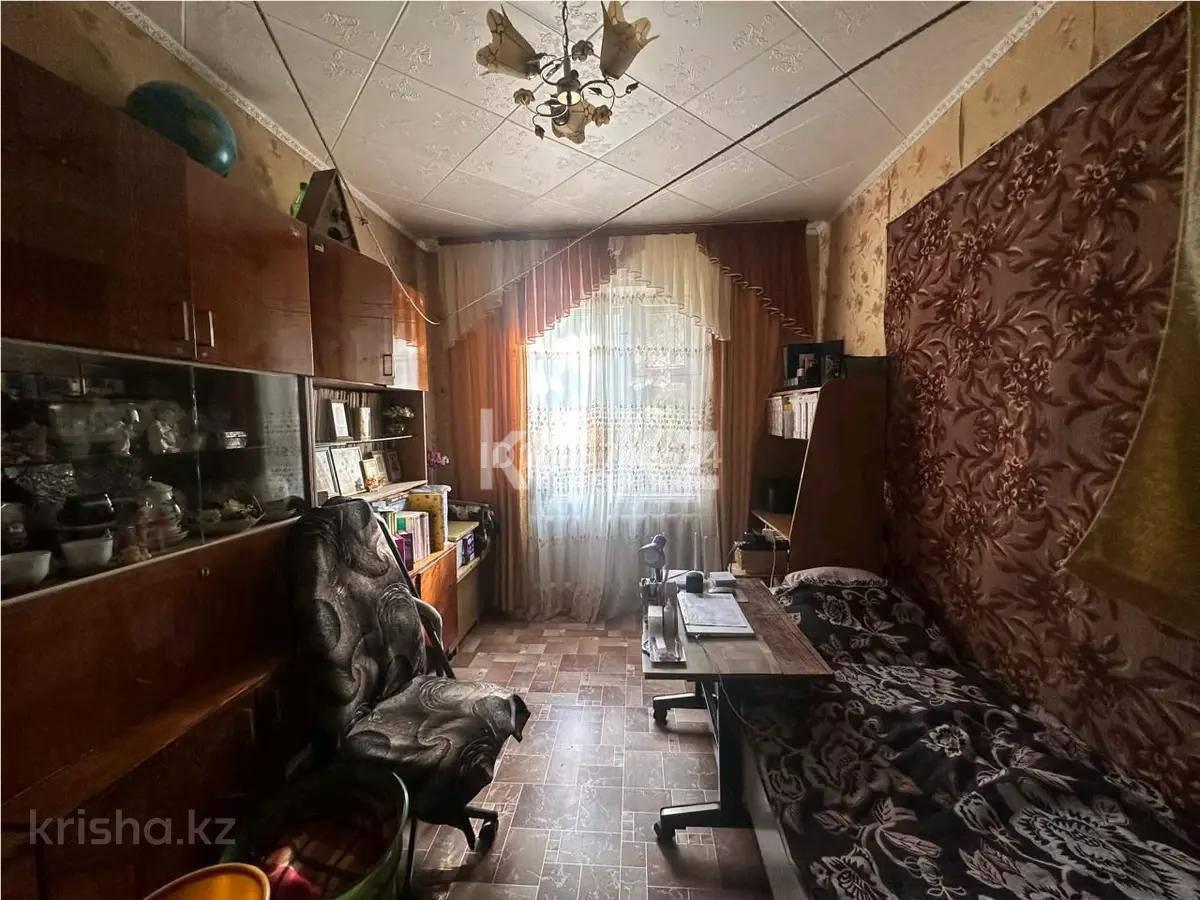 Продажа 3-комнатной квартиры, 63 м², мкр-н Степной-3, дом  6/2 - Продажа  трехкомнатных квартир в Караганде фото 2 из 4