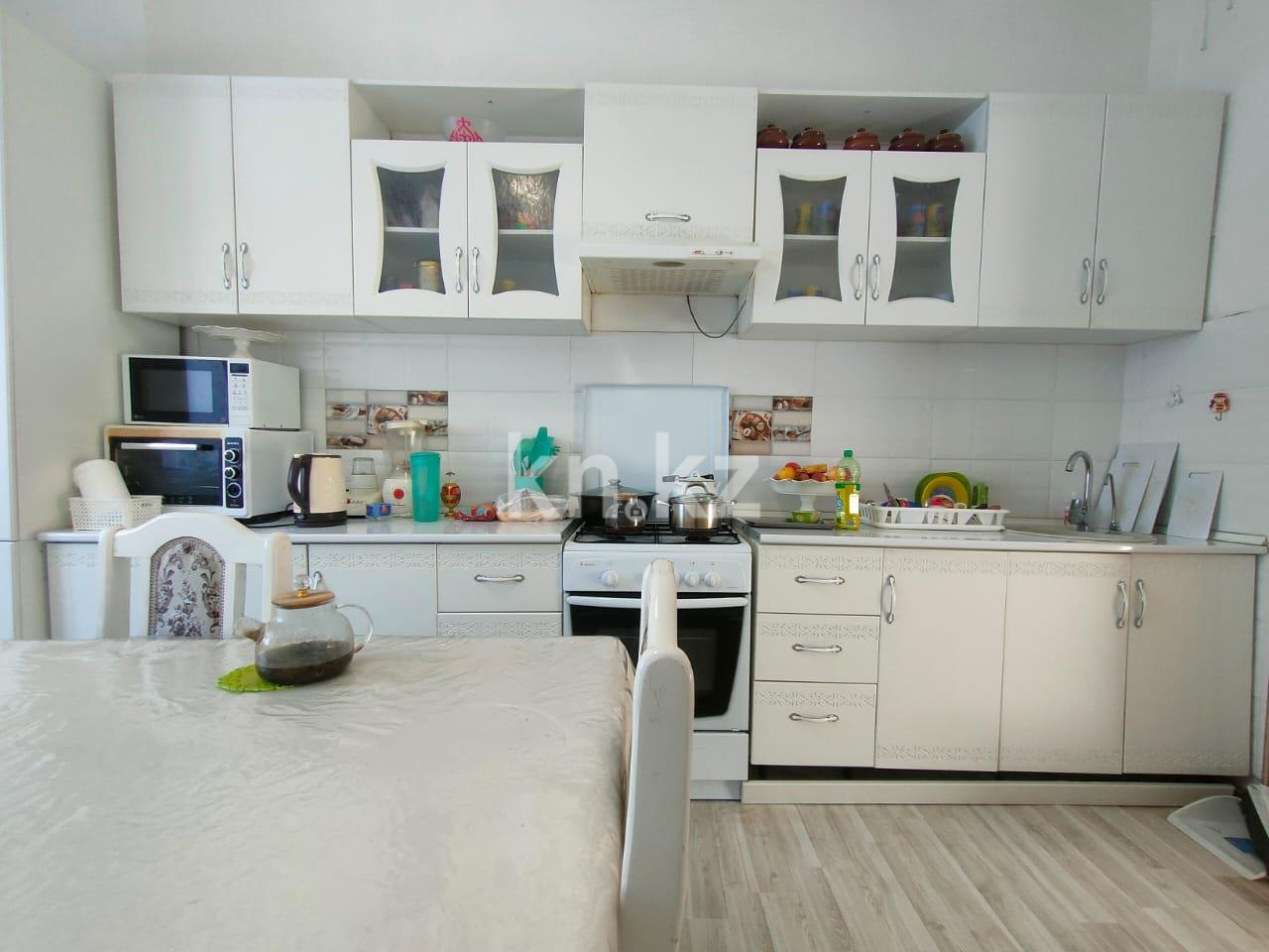 Продажа 10-комнатного дома, 650 м², ул. Джалиля - Продажа домов, коттеджей в Караганде с фото фото 21 из 35